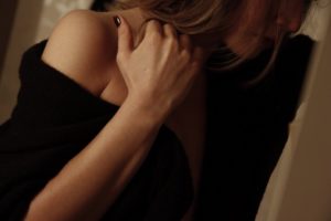 woman wearing black